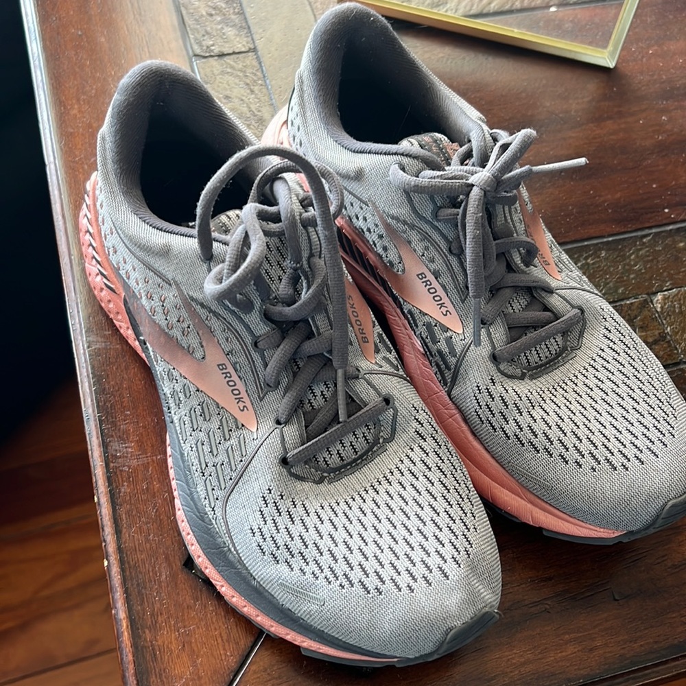 Brooks Adrenaline